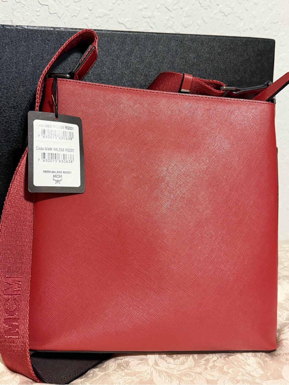 MCM Red Crossbody Shoulder Bag - Picture 2 of 5
